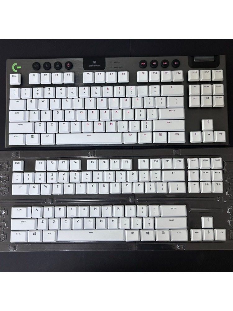 Klawisze RGB do klawiatur Logi – Logitech Tablet Accessories recenzja i cena